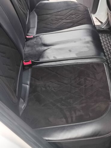 BYD: BYD E2: 2025 г., Автомат, Электромобиль, Хэтчбэк — 10