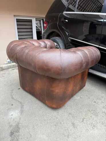 Stilske fotelje: Chesterfield fotelja - PRAVA KOŽA 🛋️✨ Prava box koža, fotelja u — 5