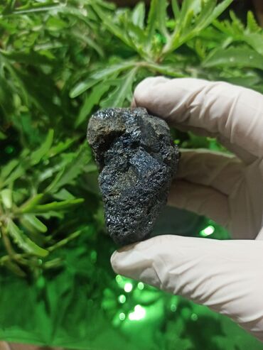 Dekorativ daşlar: 🧲Maqnitə yapışan Maqnetit daşı 💎 ✨Qiymətlə bağlı maraqlananlar zəhmət — 12