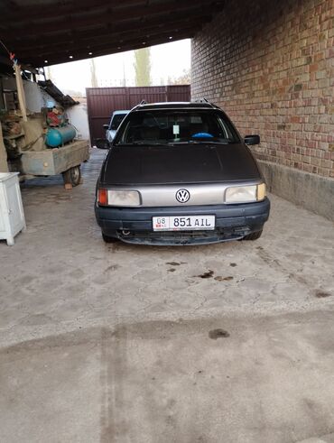 мицубиси спес стар: Volkswagen Passat: 1991 г., 2 л, Механика, Бензин, Универсал