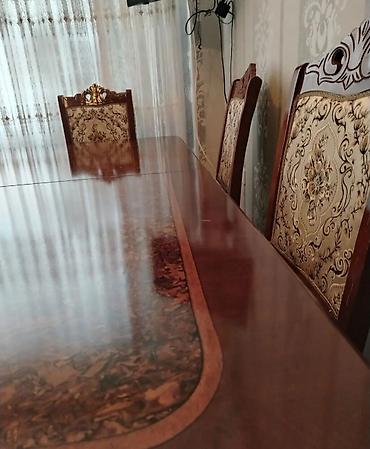 Masa və oturacaq dəstləri: Qonaq otağı üçün, İşlənmiş, Açılan, Oval masa, 6 stul — 6