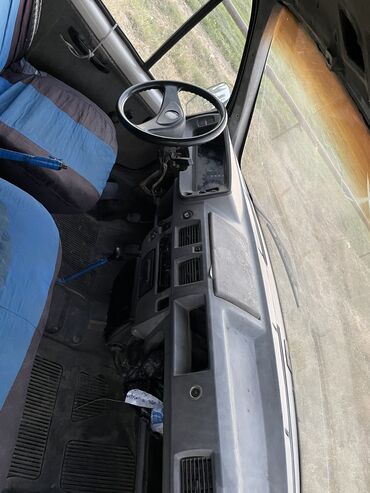 ГАЗ: ГАЗ GAZel: 1997 г., 2.4 л, Механика, Дизель, Фургон — 12