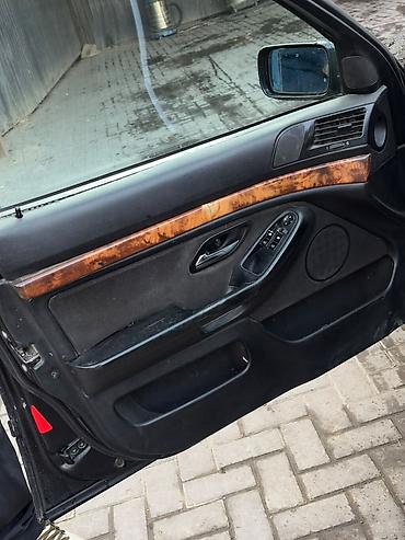 м5 cs: BMW 5 Series E39 — интерьер и элементы салона 2.8 строкер коробка гет — 1