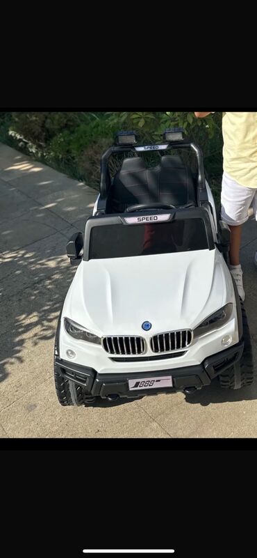 2 yaşdan 7 yaşa kimi uşaq üçün elektrikli cip maşın heç bir deffekti