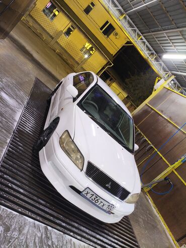 митсубис каризма: Mitsubishi Lancer: 2001 г., 1.8 л, Автомат, Бензин, Седан