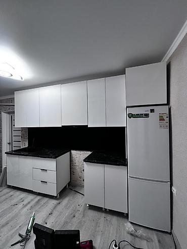 Кухонные гарнитуры: Кухонный гарнитур, цвет - Белый, ДСП — 5