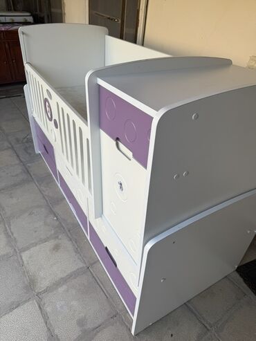 Mebel: Oğlan və qız üçün, Çarpayı, Bazasız, Matras ilə, Siyirməli