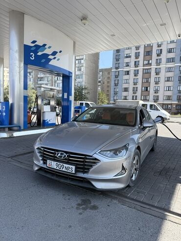 tesla model 3 цена бишкек: Hyundai Sonata: 2019 г., 2 л, Автомат, Газ, Седан