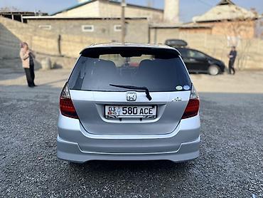 jak авто: Honda Fit: 2002 г., 1.3 л, Автомат, Бензин, Хэтчбэк — 4