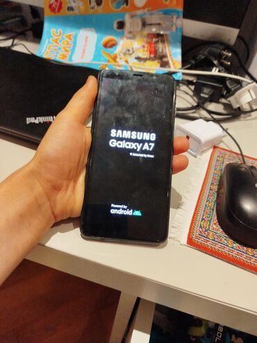 samsung i700: Samsung Galaxy A7 2018, 64 GB, rəng - Qara, İki sim kartlı