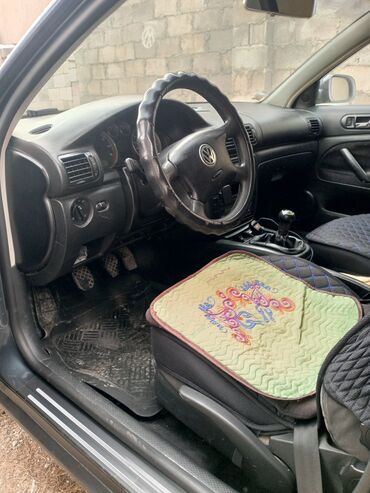 Volkswagen: Volkswagen Passat Variant: 2002 г., 1.6 л, Механика, Бензин, Универсал — 8