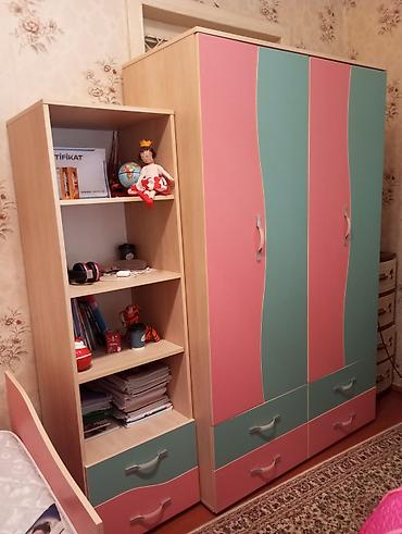 usaq skafi: Oğlan və qız üçün, İşlənmiş, 2 təknəfərlik çarpayı, Dolab, Yazı masası, Tumba — 3