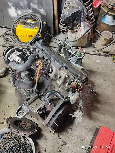 Другие детали кузова: Ауди с4 запчастары бар эшик электро стекло подъемник,капот,крыло — 13