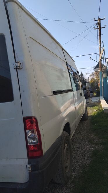 Ford: Ford Transit yük mikroavtobusu - Kuzov: ağ rəng, yüksək damlı — 4