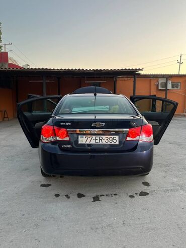 Chevrolet: Chevrolet Cruze: 1.4 l | 2013 il — 5