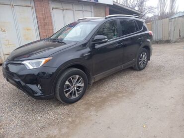 по следующим выкупом авто: Toyota RAV4: 2016 г., 2.5 л, Типтроник, Гибрид, Кроссовер