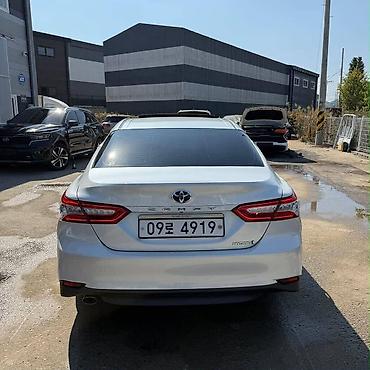 Продажа авто: Toyota Camry: 2019 г., 2.5 л, Автомат, Гибрид, Седан — 4