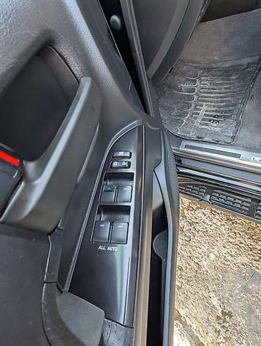 land gruser: Toyota Land Cruiser: 2019 г., 4 л, Автомат, Бензин, Внедорожник — 5