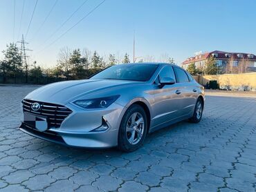 Hyundai: Hyundai Sonata: 2019 г., 2 л, Робот, Газ, Седан