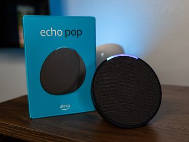 Səsgücləndirici və qəbuledicilər: Echo pop Alexa