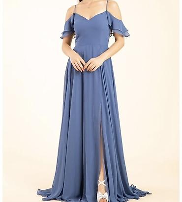Mavi rəngli uzun şifon ziyafət geyimi - Model: off-shoulder lalafo.az -da Mavi rəngli uzun şifon ziyafət geyimi - Model: off-shoulder