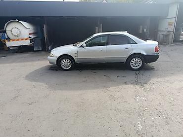 Audi: Audi A4: 1997 г., Механика, Седан — 8
