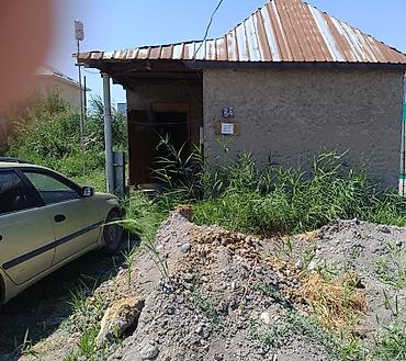 продаю полдома киркомстром: 2 комнаты, 2 м² — 1