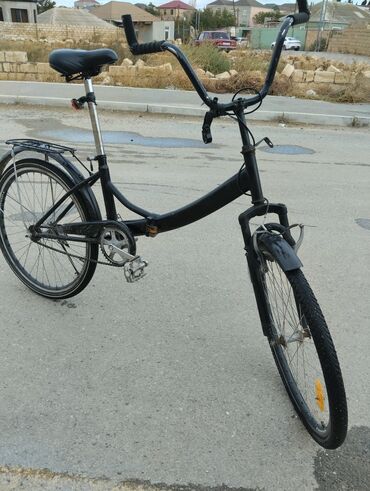 трехколесный велосипед для взрослых: Şəhər tipi velosiped - Rəng: qara - Çərçivə: aşağı enişli, şəhər