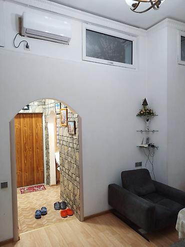 Yataq otağı dəstləri: Kiraye ev - Yataq otağı komplekti: yumşaq başlıqlı iki nəfərlik — 13