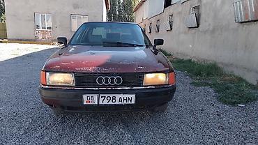 e klass: Audi 80: 1990 г. — 1