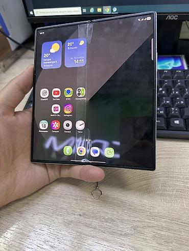 mate 50: Samsung z Fold 6 12/256 Гб всё работает все идеально, есть мелкие коцы — 2