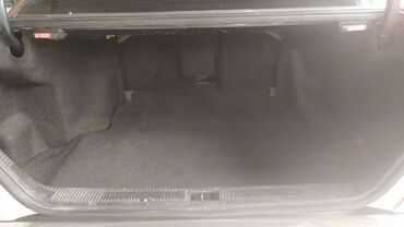 Mercedes-Benz: Mercedes-Benz 220: 2.2 l | 1995 il Sedan — 8