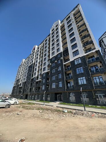 снять квартиру без риэлтора: 3 бөлмө, 106 кв. м, Элитка, 5 кабат, ПСО (өзү оңдоп түзөтүп бүтүү үчүн)