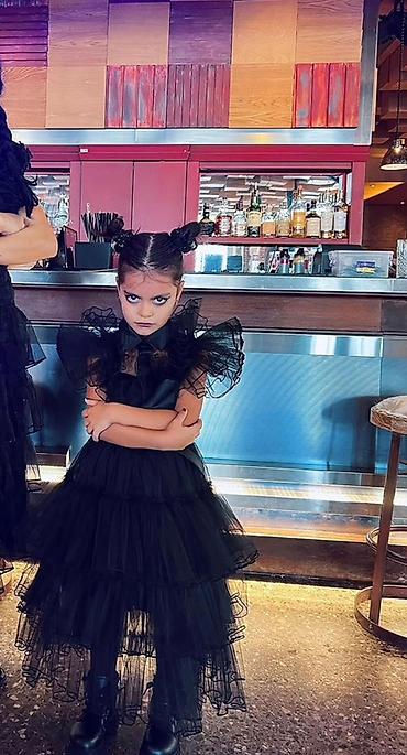 giz: Uşaq üçün gotik üslubda qara paltar - Dizayn: “Wednesday” — 4