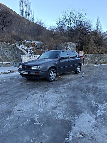 аксессуары на гольф: Volkswagen Golf: 1993 г., 1.6 л, Механика, Бензин, Хэтчбэк — 4