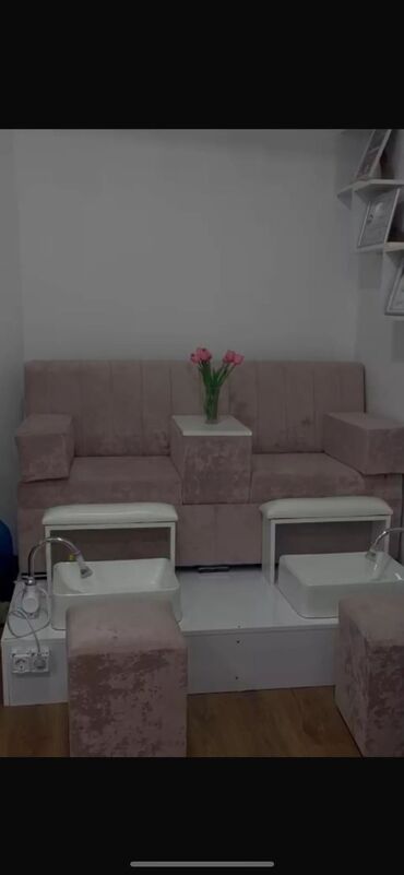 işlənmiş mebel aliram: 950 alinib (2ay islenib) sonra salon bahlandigi ucun islenmedi