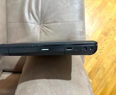compaq laptop: HP Compaq seriyasından noutbuk Xüsusiyyətlər və interfeyslər: - — 4