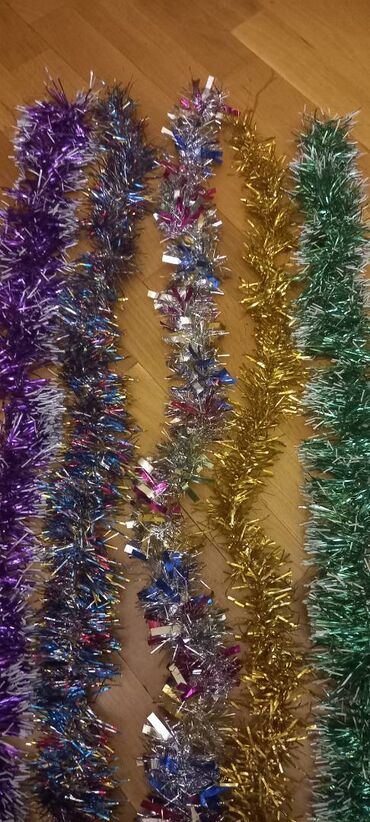 Yeni il oyuncaqları və bəzəkləri: Şam ağacının aksesuarları əla vəziyyətdədir təzədi şəkildə olanlardı — 10