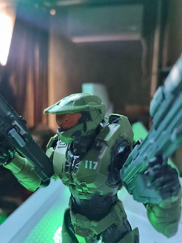 песочные часы: Фигурка Master Chief из серии Halo. Детализированная коллекционная — 2