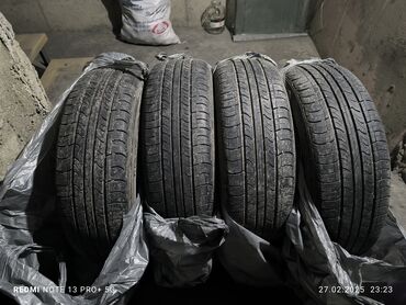 Шины: Шины 195 / 65 / R 15, Лето, Б/у, Комплект, Легковые, Япония, Roadstone