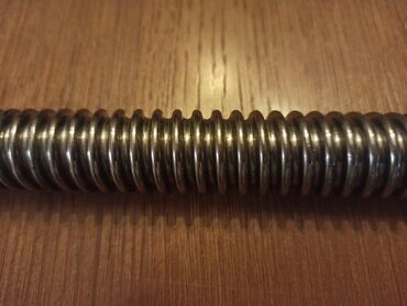 Ostalo: Dve špingle - navojna vretena. Detaljnije u pojedinačnim oglasima — 4