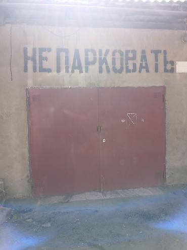 каракол гараж: 18 м², Кирпич — 1