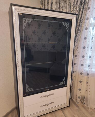 Qonaq otağı dəstləri: Yeni, Servant, Kredit yoxdur