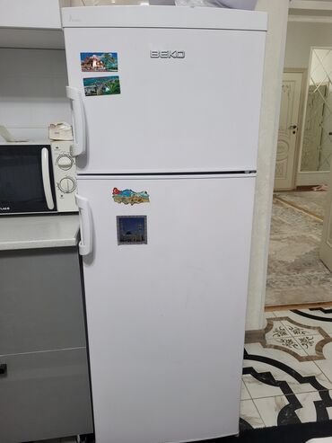 холодилник домашный: Продается холодильник Beko в хорошем состоянии, цена 11000 сом