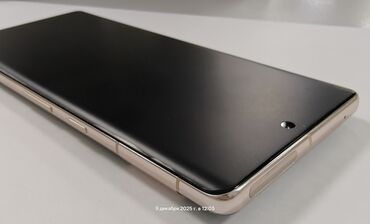 Google: Google Pixel 7 Pro, Б/у, 512 ГБ, цвет - Зеленый, eSIM — 2