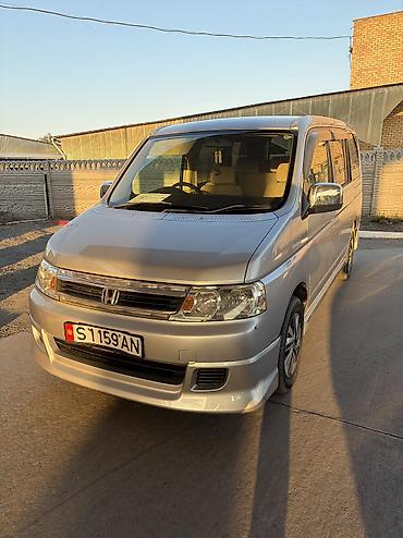 машина газель: Honda Stepwgn: 2005 г., 2 л, Автомат, Минивэн — 2