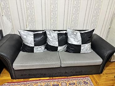 divan koşesi: Çoxfunksiyalı divan dəsti - Tərkibi: 1 böyük ikioturacaqlı divan + 2 — 1