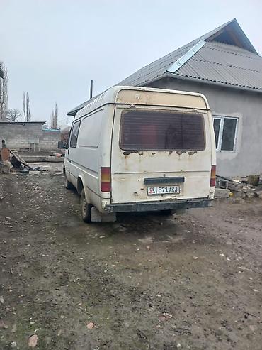 bmw 318: Ford Transit, цельнометаллический грузовой фургон. Объем 2,5 мотор — 2