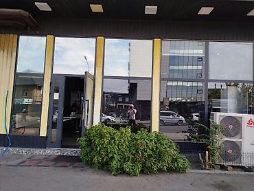 Аренда коммерческой недвижимости: Продаётся готовый бизнес, помещение в аренде. Помещение с большими — 2