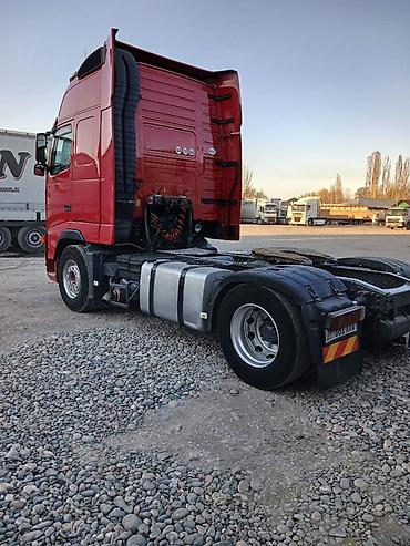 srv 3: Тягач, Volvo, Тентованный — 4